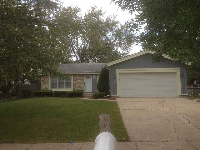 2nd image of 600 W Briarcliff Rd