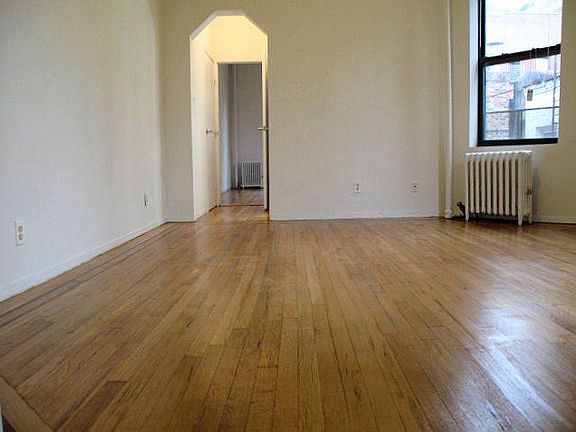 2nd image of 245 E 83rd St APT 4B