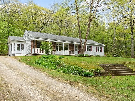 3rd image of 248 Lyons Hill Rd