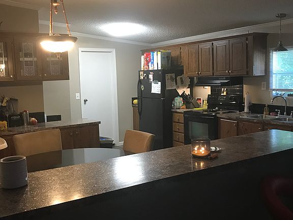 3rd image of 4639 Chateau Village Way #258