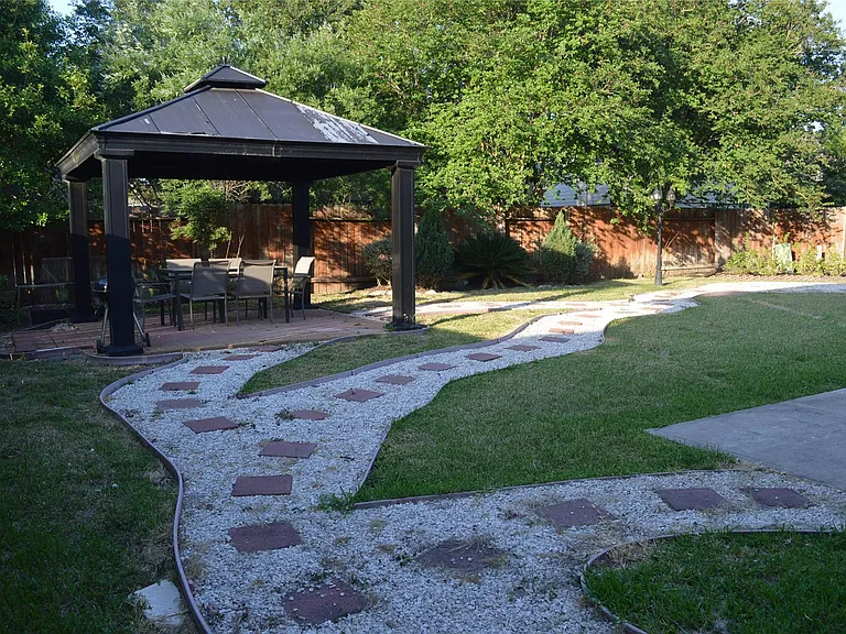 6210 Marble Hollow Ln — Photo 42