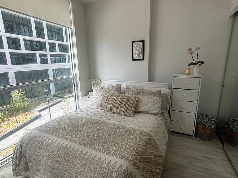 60 Princess St #214 — Photo 3