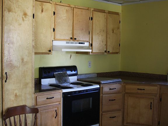 5th image of 105 Fred Street