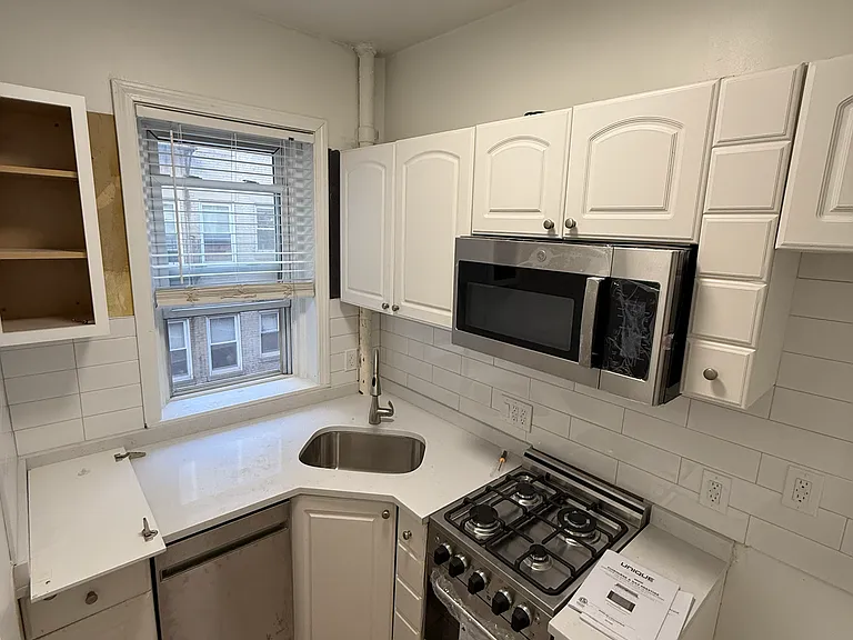 149 Park Dr #12 — Photo 5