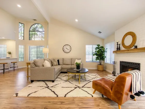 190 Winding Canyon Ln, Folsom, CA 95630