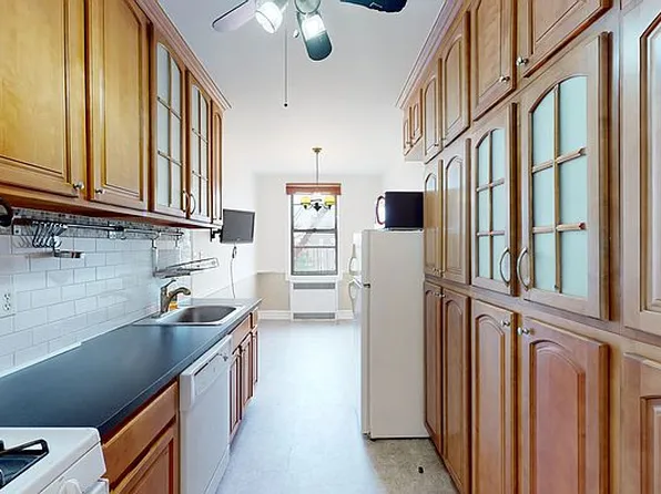 1680 Ocean Ave APT 6E, Brooklyn, NY 11230