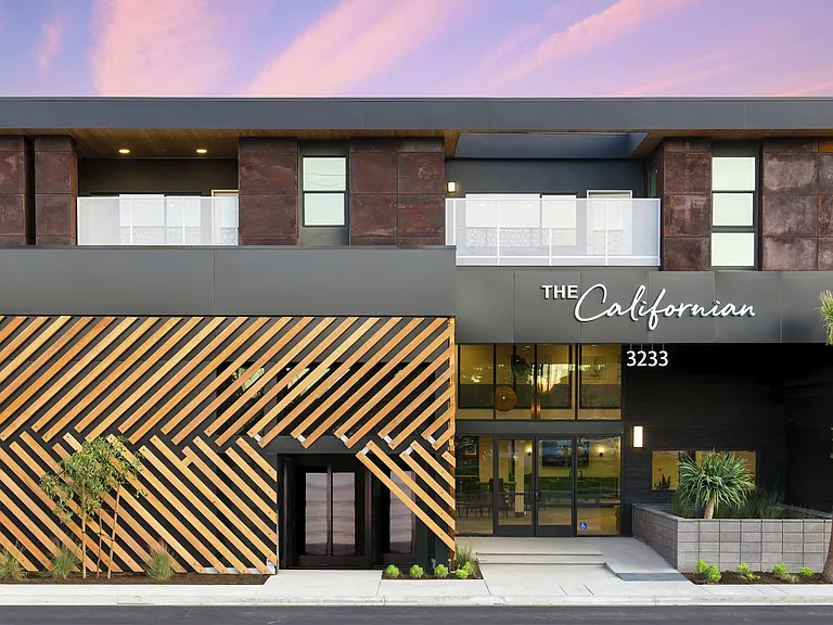 The Californian Coastal Apartments — Photo 47