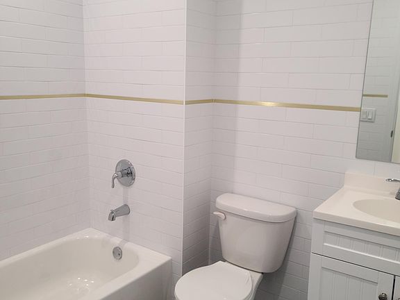 4th image of 8658 Bay 16th St Floor 3