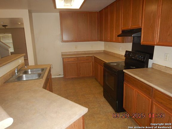 5th image of 10610 Terrace Plain