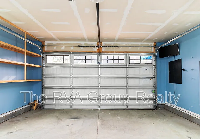 9065 Spring Green Loop — Photo 17
