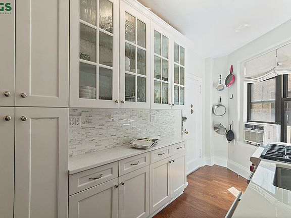 5th image of 345 W 88th St APT 5B