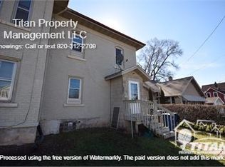 89 Milwaukee St, Menasha, WI 54952