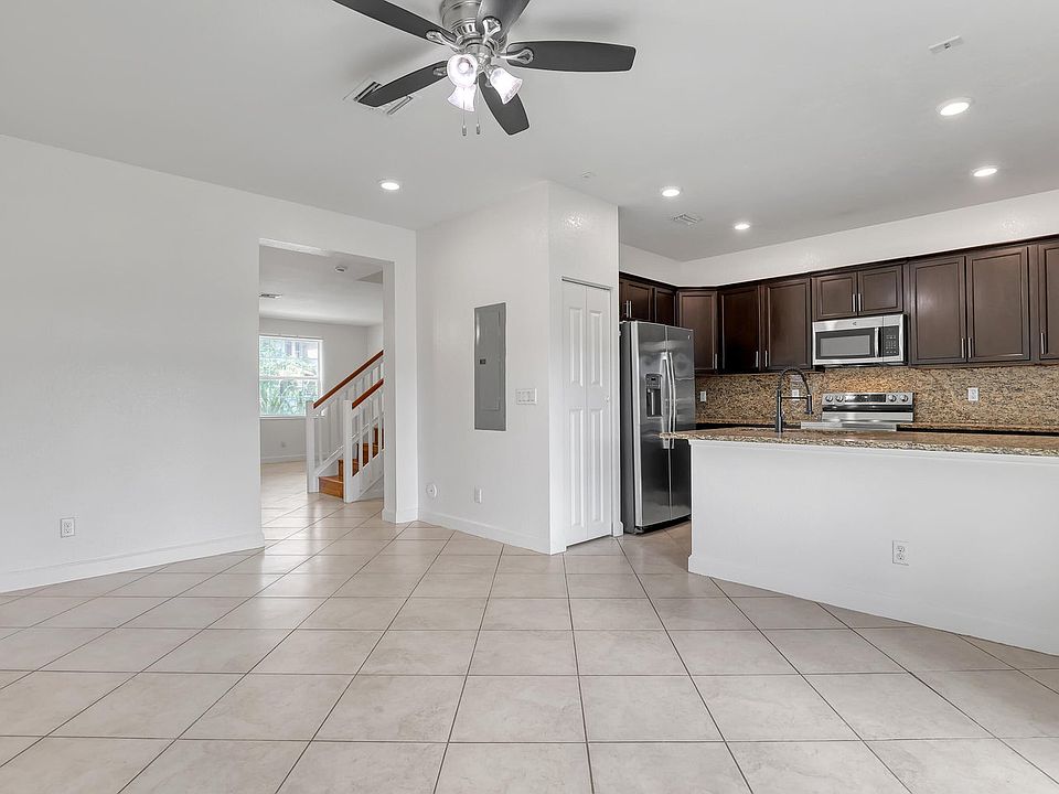 1st image of 5325 Ashley River Rd #0