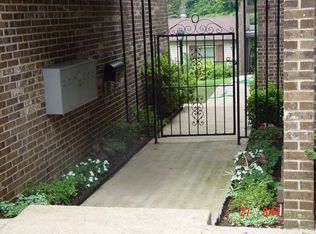10 Poinsett Ave, Greenville, SC 29601