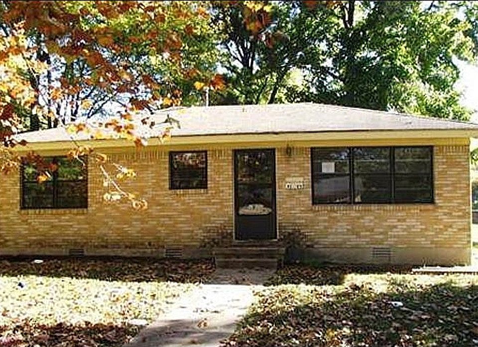 1st image of 9209 Woodford Dr #House