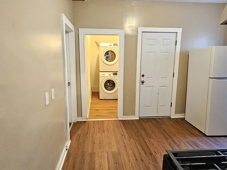 77-79 Willowwood St #1 — Photo 12