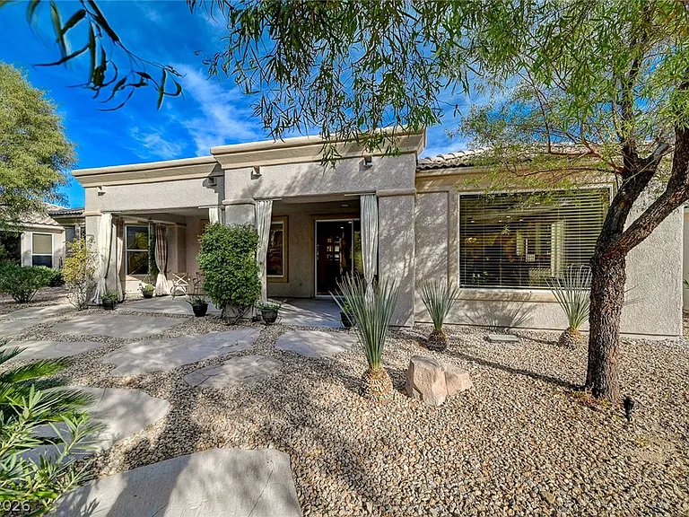 4589 Bersaglio St — Photo 34