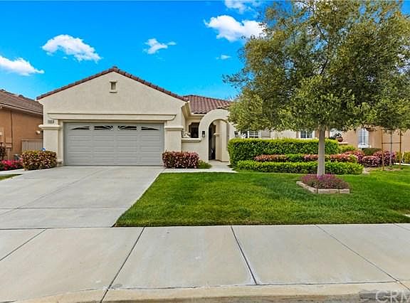 2nd image of 29499 Winding Brook Dr