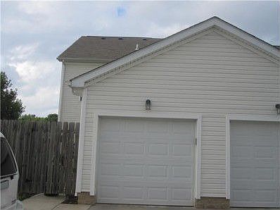 3rd image of 3589 Bracknell Forest Dr