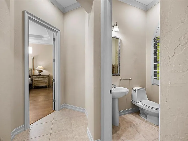 4252 Sanctuary Way — Photo 24