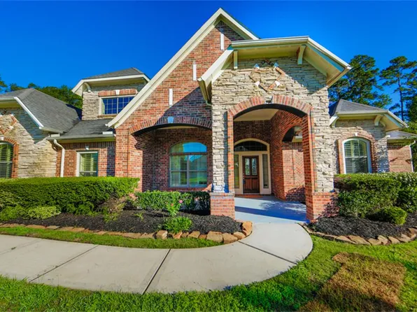 9051 Rocky Ridge Dr, Conroe, TX 77302