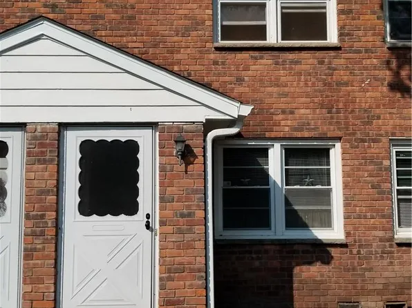 2710 South Road #C14, Poughkeepsie, NY 12601