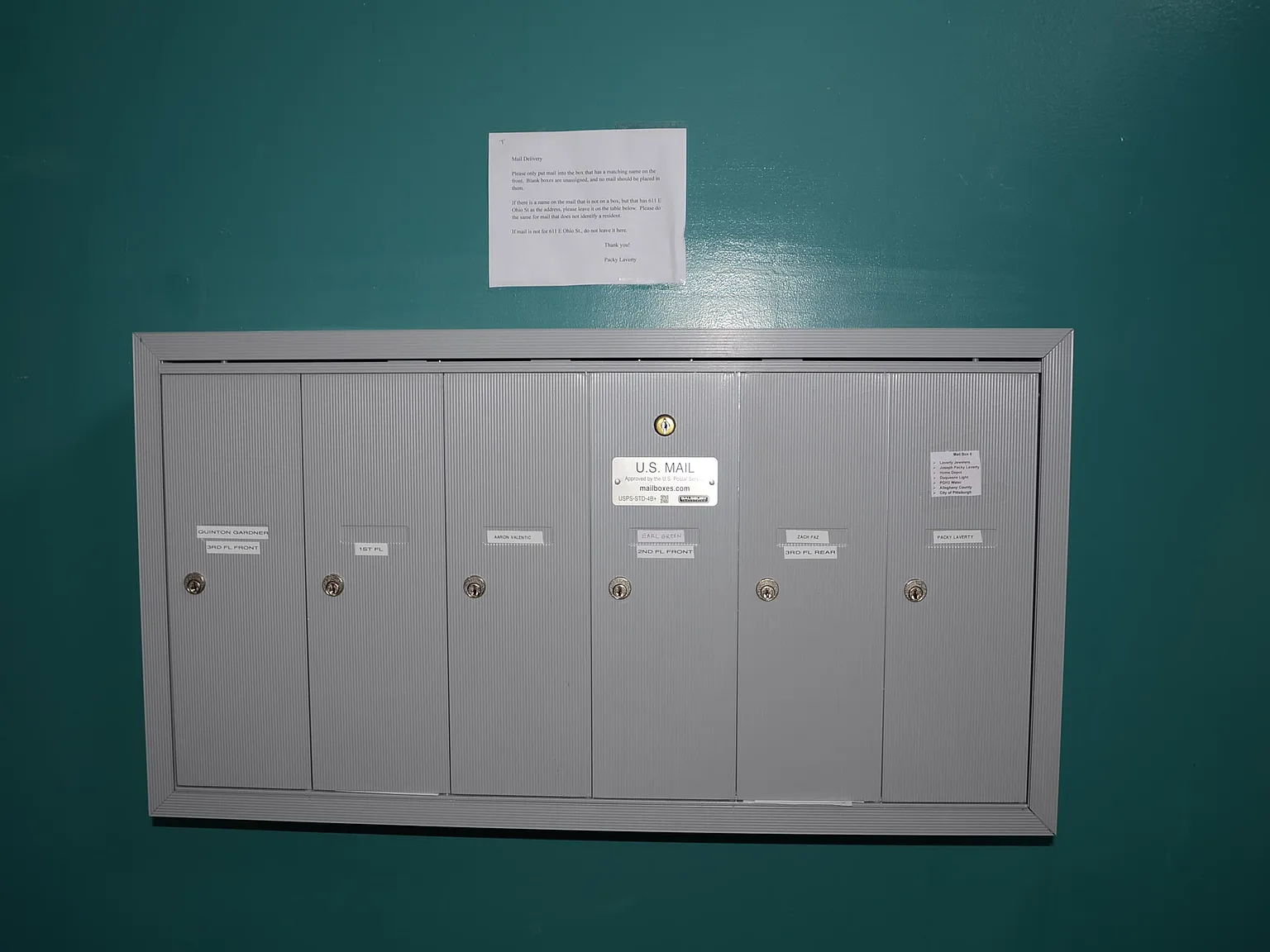 1 bed, 900 sqft, $1,200 — Photo 3