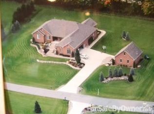 72991 Mallard Dr, Romeo, MI 48065