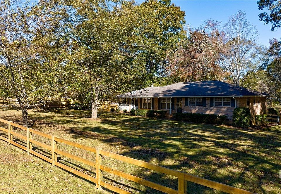 1st image of 8100 Hog Mountain Road