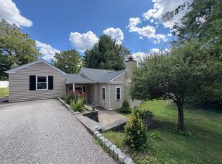 312 Valley View Rd, King Of Prussia, PA 19406