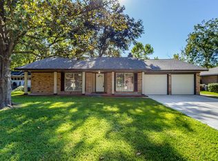 407 Vance St, League City, TX 77573