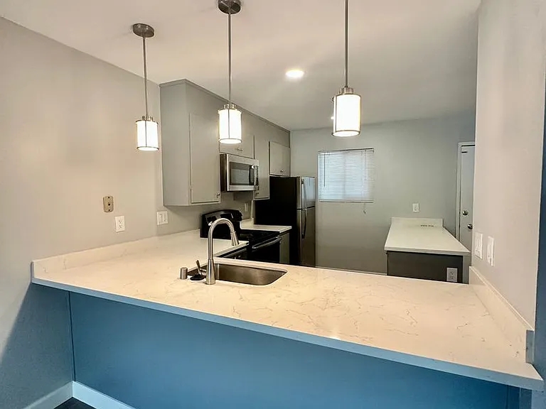 745 F St #2 — Photo 2