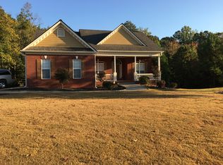 40 Northwood Creek Way, Oxford, GA 30054