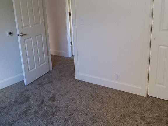 4th image of 7841 S Chadbourne Dr #A