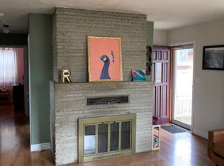 1022 S 54th St, Omaha, NE 68106