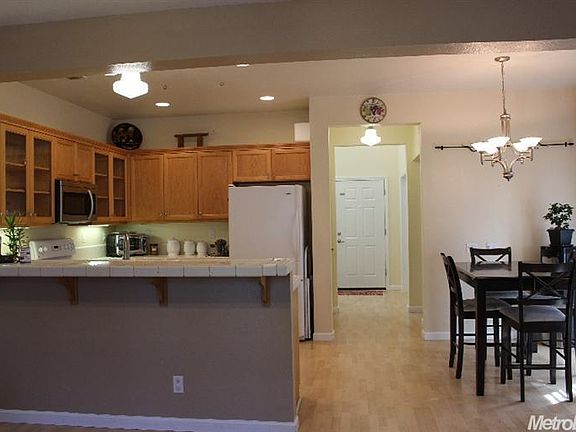 5th image of 2454 Terralinda Dr
