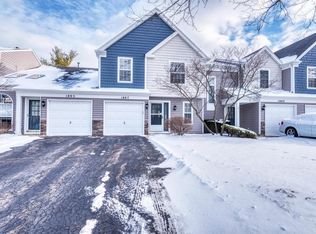 1807 Pebble Beach Cir, Elgin, IL 60123