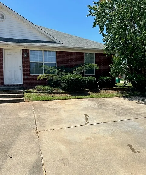 207 Cheyenne Pl — Photo 6