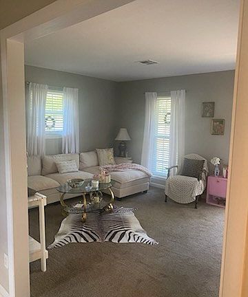 3rd image of 113 Elizabeth Ct