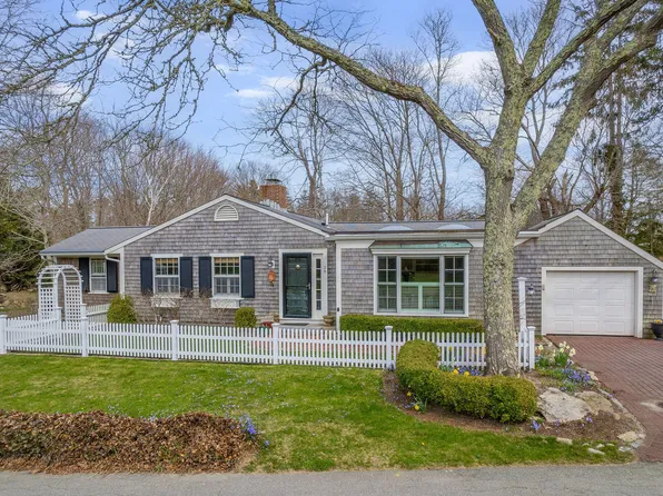 26 Beale Way, Barnstable, MA 02630