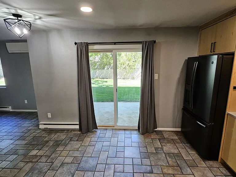 3500 Rolling Green Dr #B4 — Photo 27