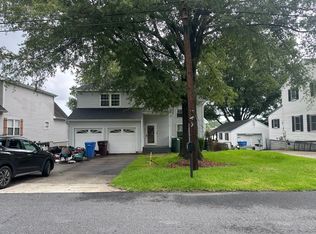 1337 Walnut Ave, Chesapeake, VA 23325