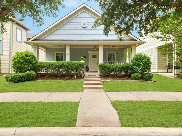 1317 Live Oak Ln, Aubrey, TX 76227