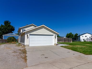 3675 e jordan dr post falls id