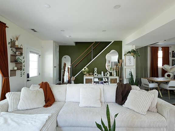 5th image of 1136 Lockbourne Rd