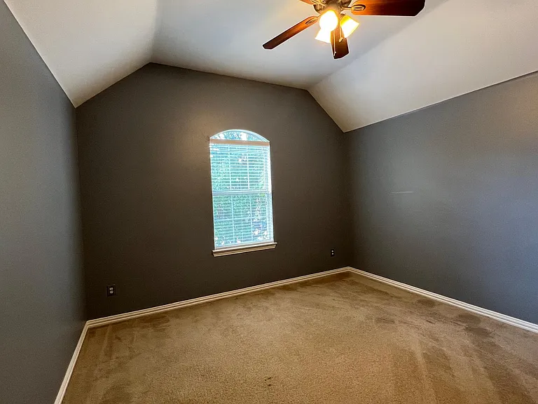 5505 Stone Cliff Ct — Photo 20