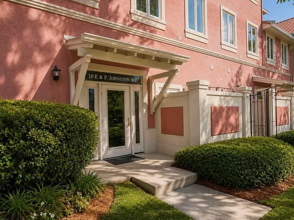 10 Johnston Way #E, Bluffton, SC 29910