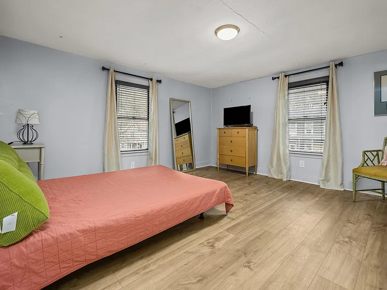 850 Nevin Ave — Photo 34
