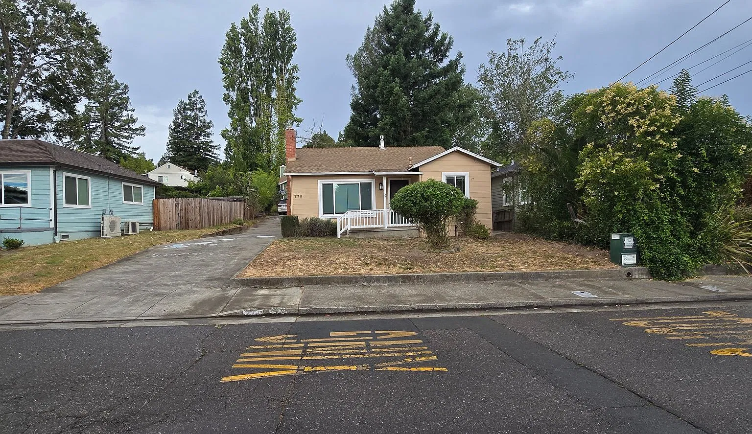Walking Distance to Downtown Sebastopol — Photo 1