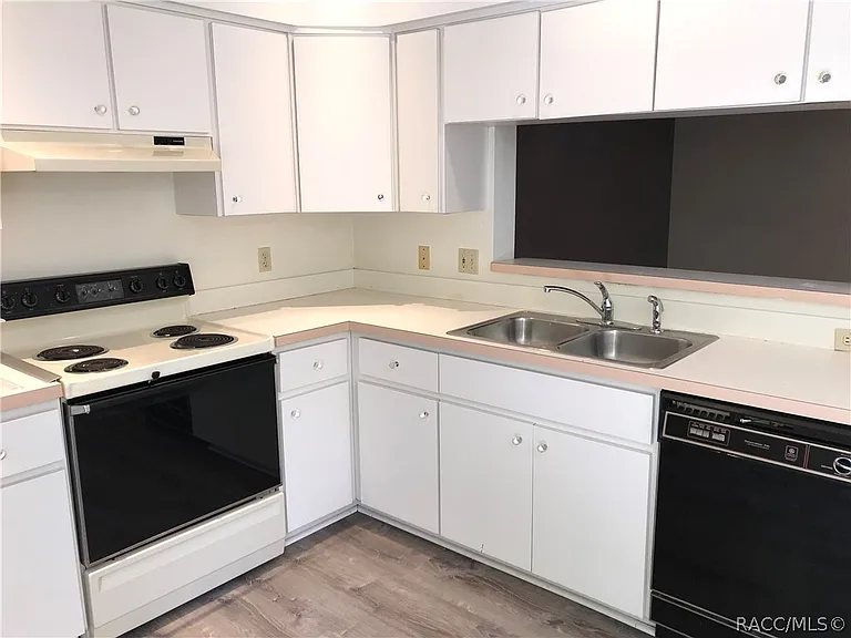 11055 W Harbor Watch Loop — Photo 11